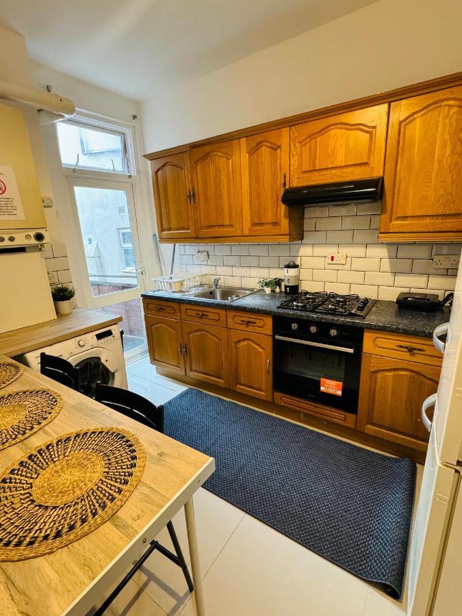 2 Bedrooms House Near Central 伦敦 外观 照片